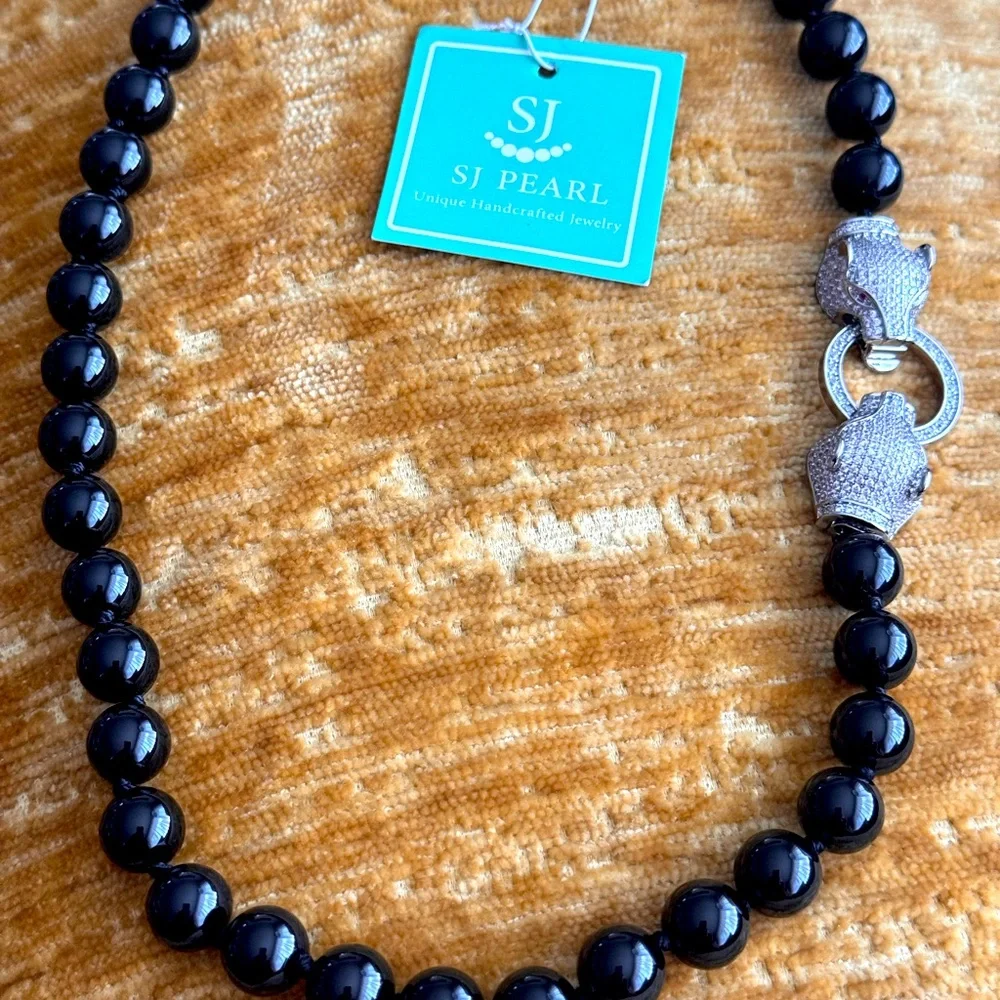 SJ Pearl Black onyx and Silver color Crystal Panther Necklace